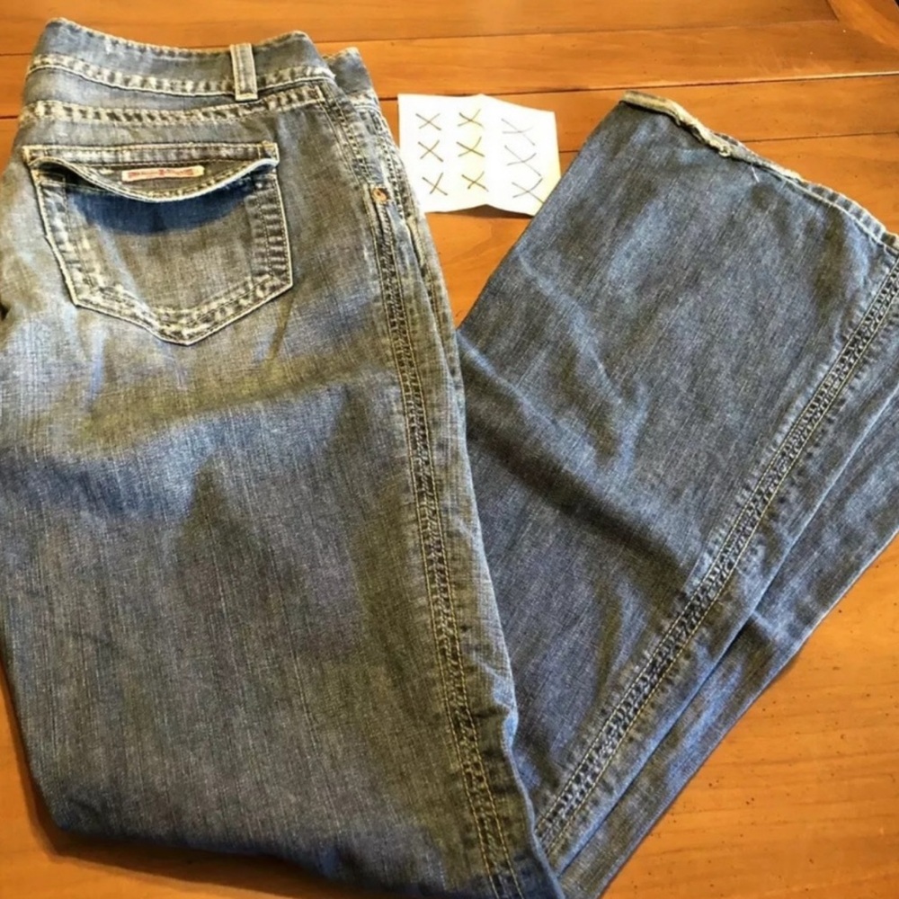 Women's Hudson Rear Flip Flare Jeans